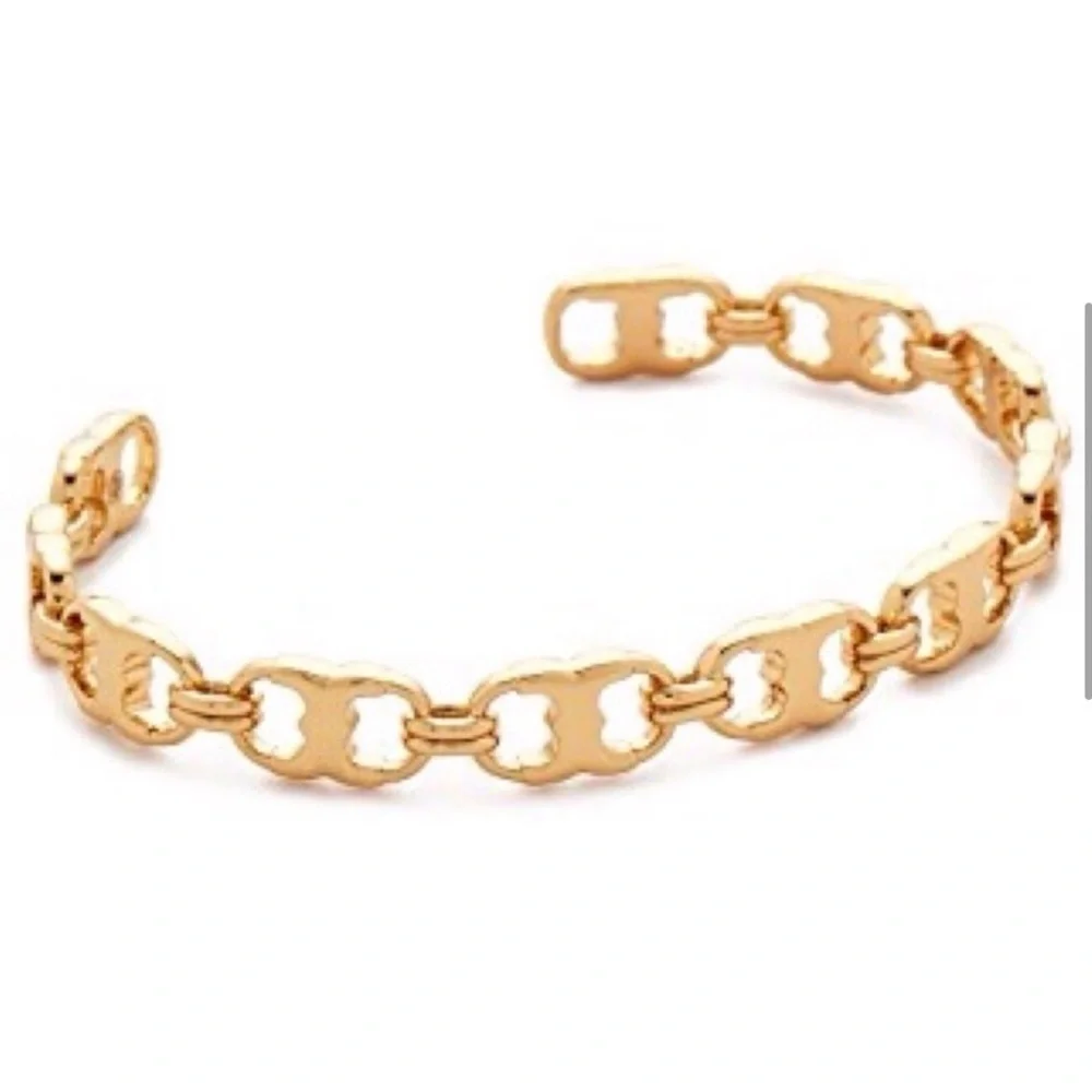 🔥🔥Tory Burch Authentic Jewelry Merchandise At Awesome Prices To Buy Now & Save